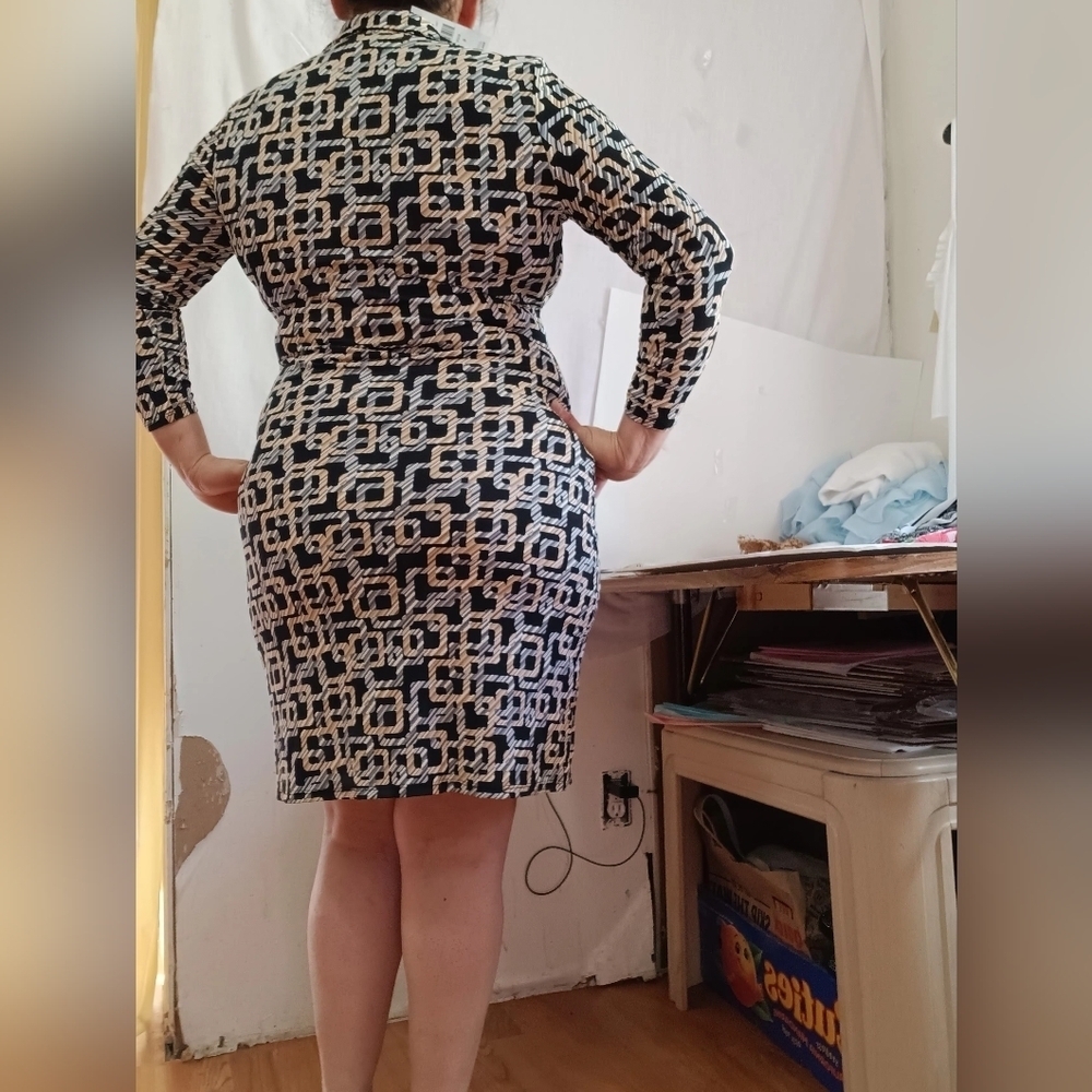 Dress Glamour, Faux wrap Dress geometric, Full stretch, Business,Formal,sz 6. - Picture 15 of 17